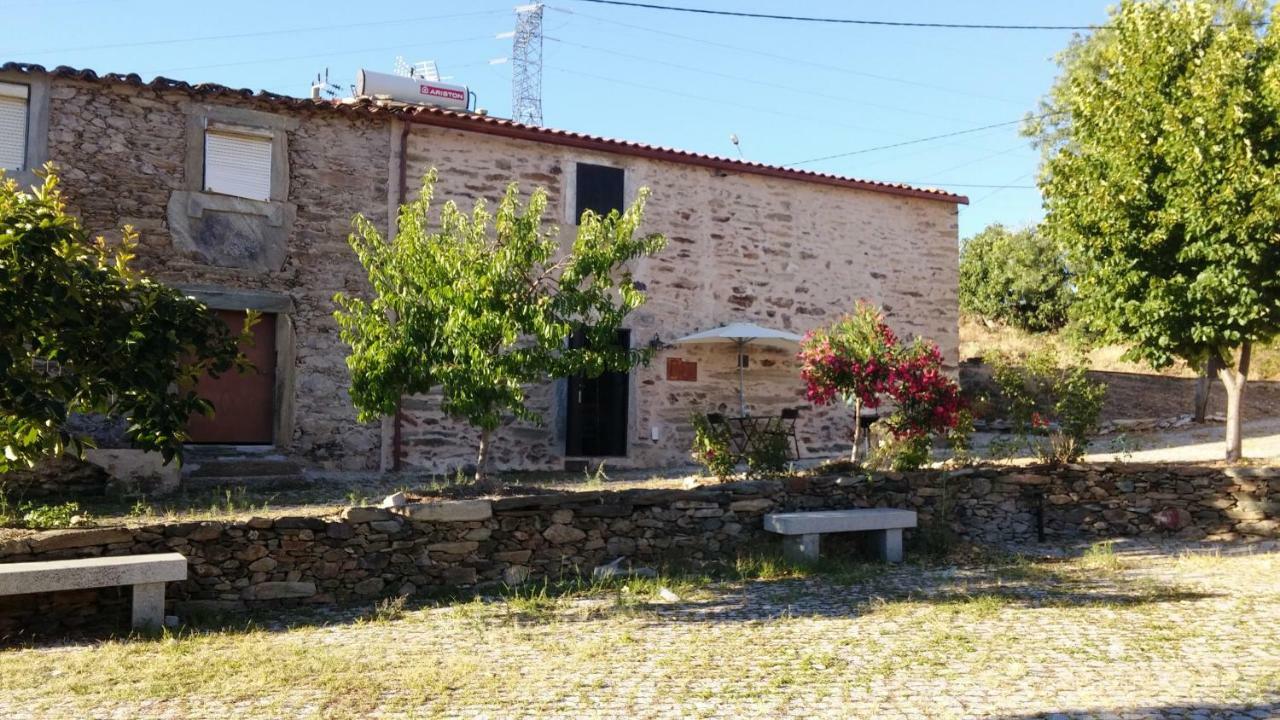 Casas De Xisto Villa Mogadouro  Eksteriør billede